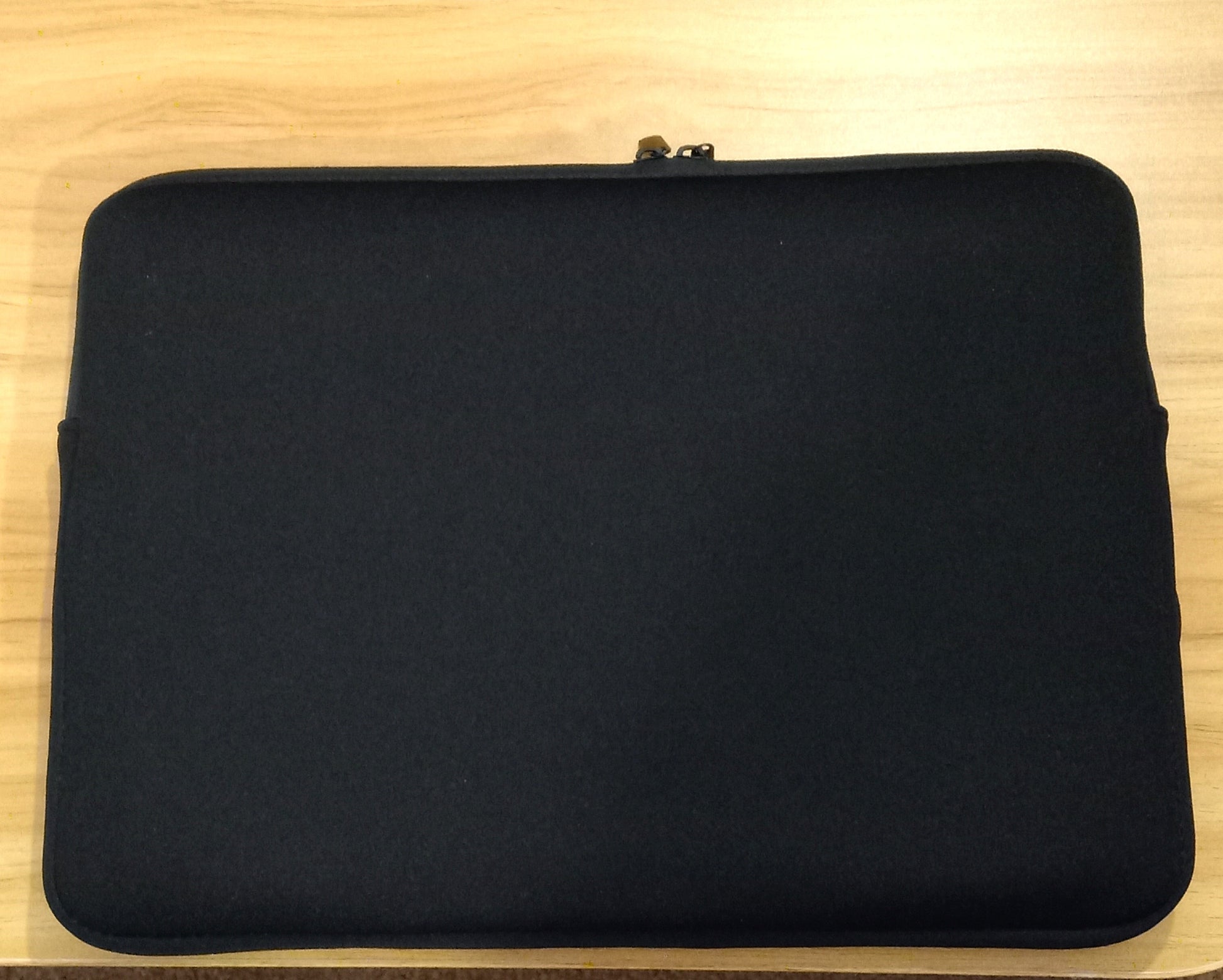 15 inch, large laptop protector sleeve case for your computer with black back. Fits 15 inch large Dell laptop. JAMILLIAH'S WISDOM IS TIMELESS SHOP - wisdomistimeless.com. 